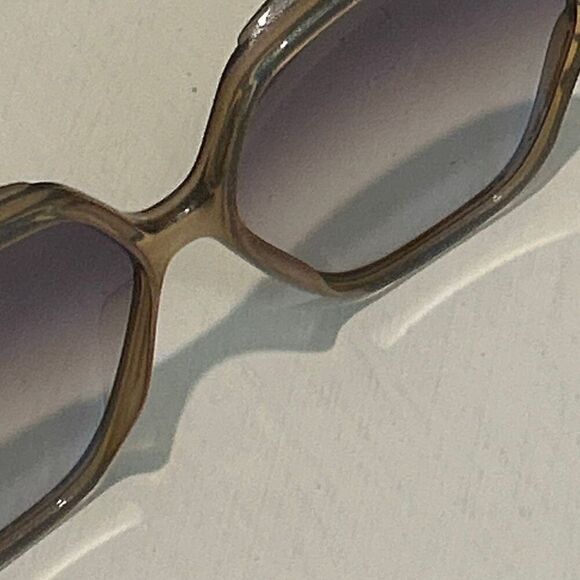 Vintage Christian Dior Oversized Round Sunglasses Pink Glitter Frame 80s Era main image 5